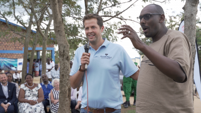 Fever-Tree CEO Tim speaking at a village meeting on malaria prevention
